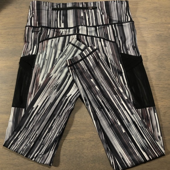 Small Zebra legging - Picture 2 of 3